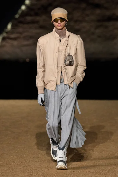 Look 55